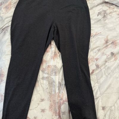 Plus Size Old Navy Maternity Leggings Size XXL Charcoal grey